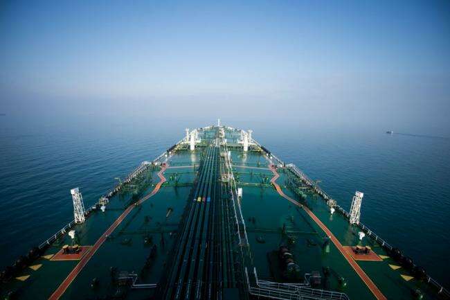 Iran Oil Export Creep Wyższe jak Maksymalna presja Trumpa zanika Bloomberg