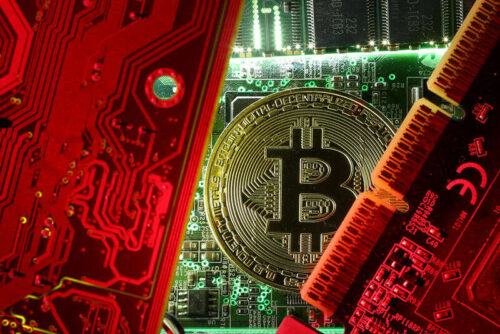 Crypto Hot Topic: Możliwości inwestowania w Bitcoin przez Coinquora