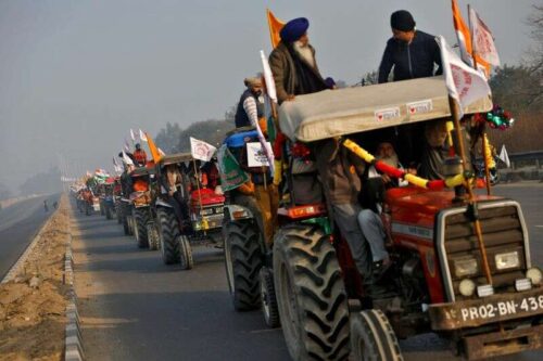 Indian Farmers Stage Nationwide protesty przeciwko reformom przez Reuters