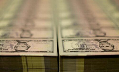 Bogactwo domowe USA wzrosły do ​​nagrywania 141,7 biliona dolarów w Q2, Fed mówi przez Reuters